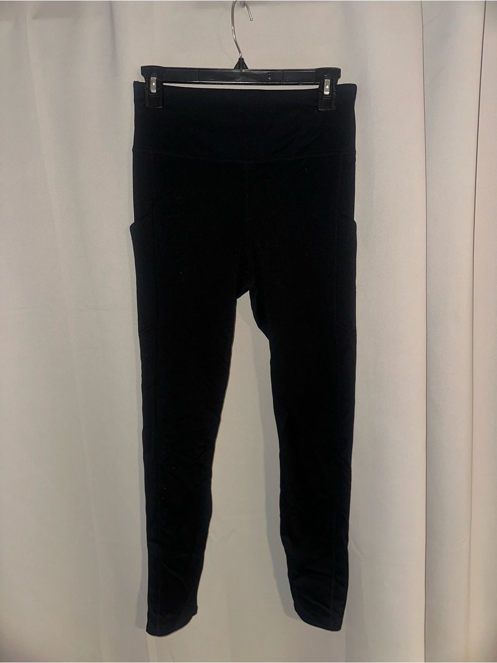 Fabletics Black High-Rise Pocket Leggings